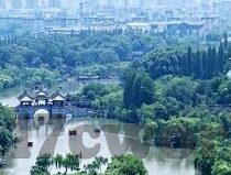 伦理片在线线看手机版韩国-伦理片在线观看，手机版韩国内容的争议与思考